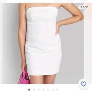 Wild Fable, XLNew, sleeveless, twill, white mini w/a cuffed adhesive chest line